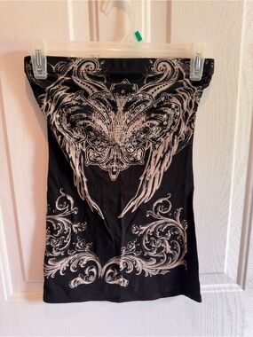 Black Strapless Graphic Tube Top with White Scroll Design